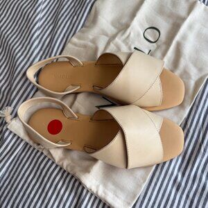 Nisolo All-Day Leather Cross-Strap Sandals (Size 8.5)